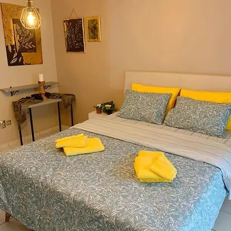 Cozy Studio, 1min From Kamara *