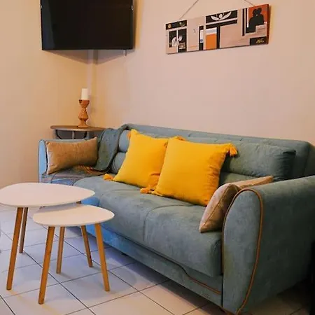 Apartment Cozy Studio, 1min From Kamara *