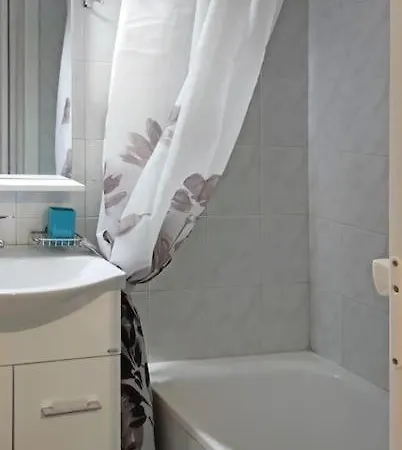 Apartment Cozy Studio, 1min From Kamara Thessaloniki